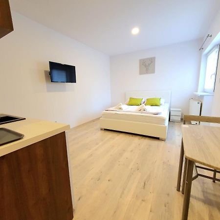 Prestige Apartament アウグストゥフ エクステリア 写真