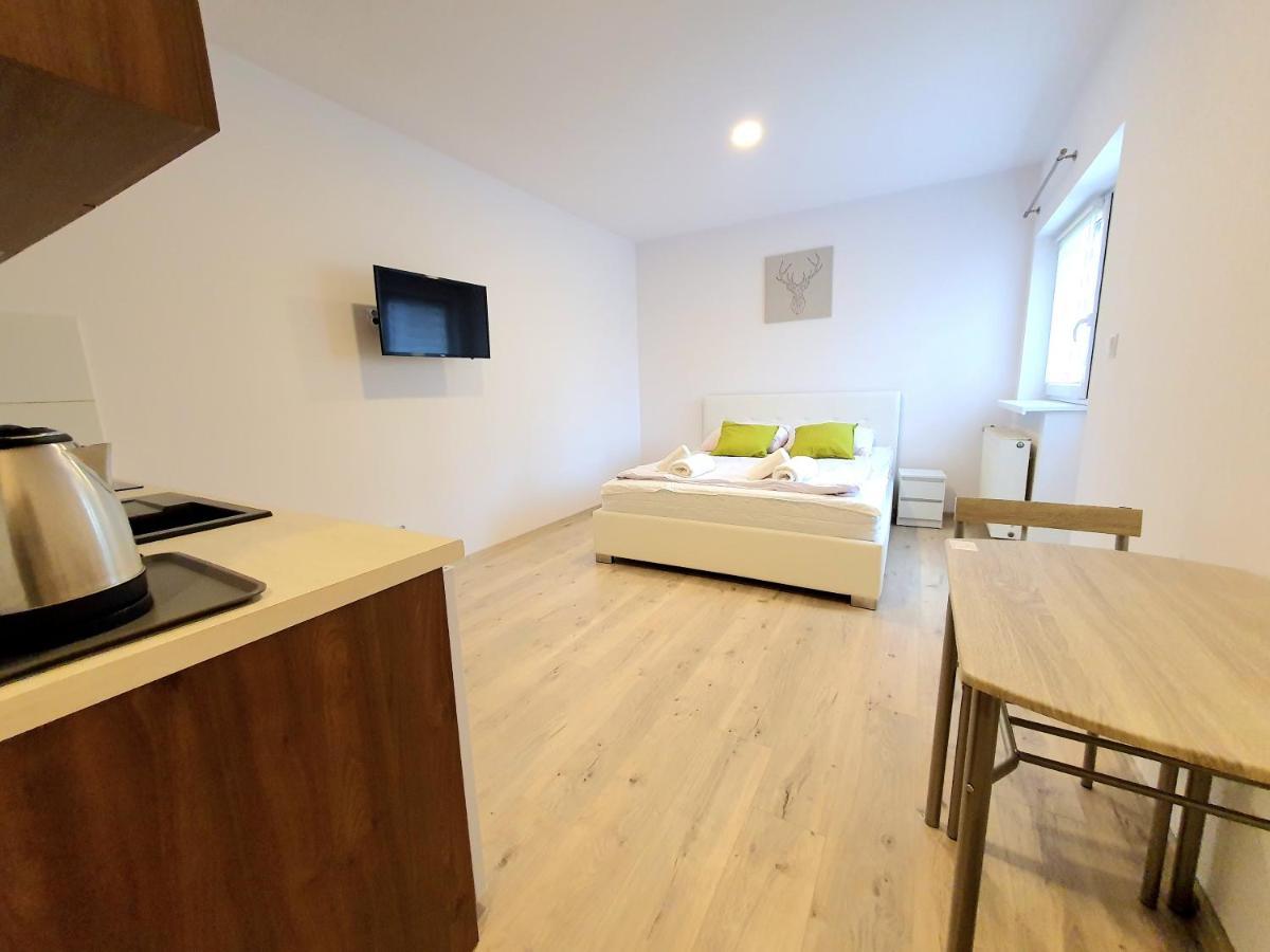 Prestige Apartament アウグストゥフ エクステリア 写真