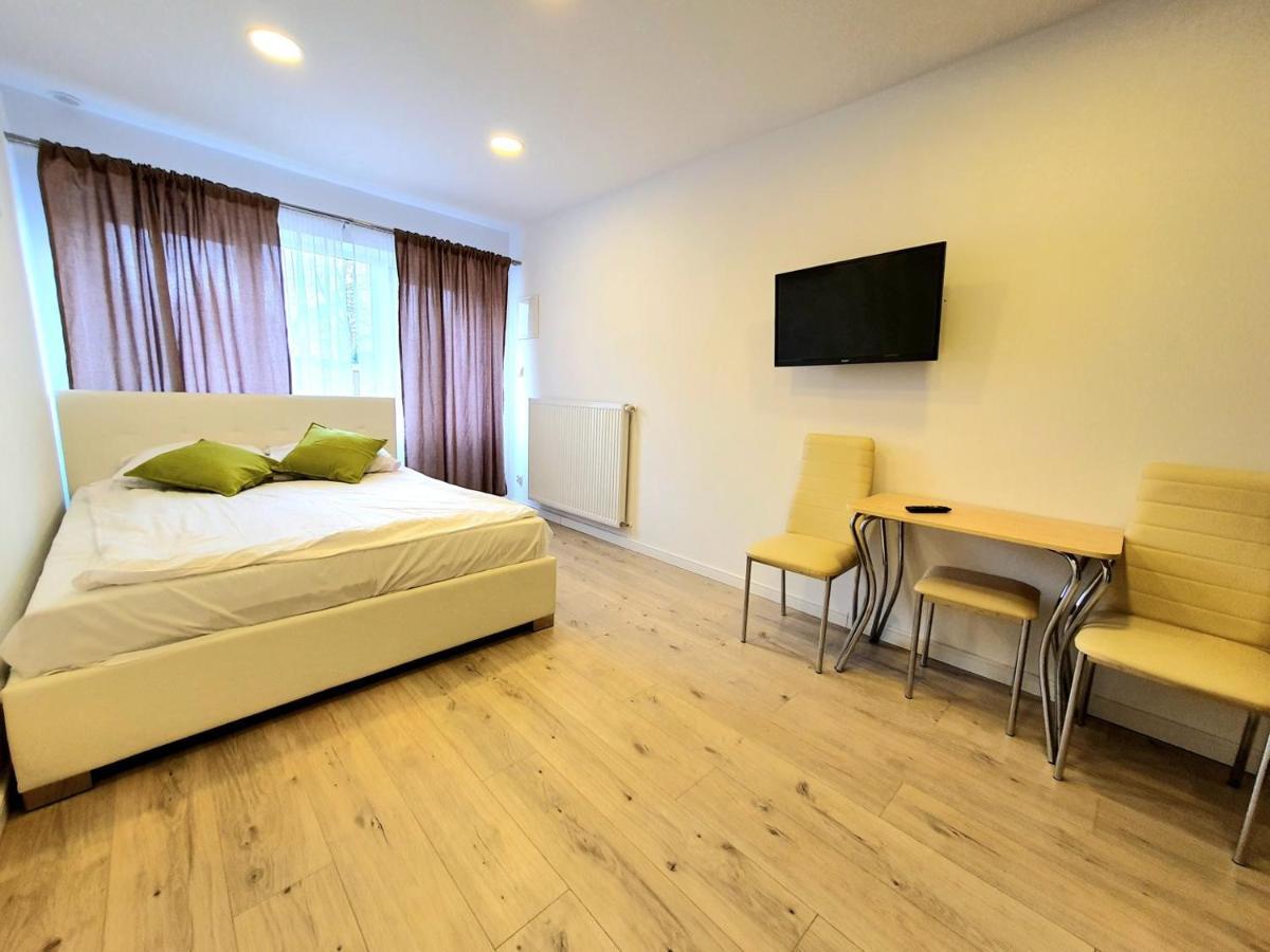 Prestige Apartament アウグストゥフ エクステリア 写真