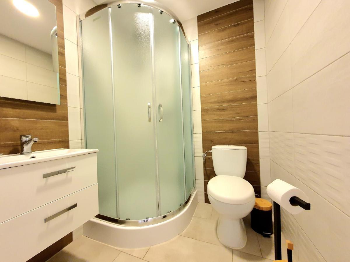 Prestige Apartament アウグストゥフ エクステリア 写真